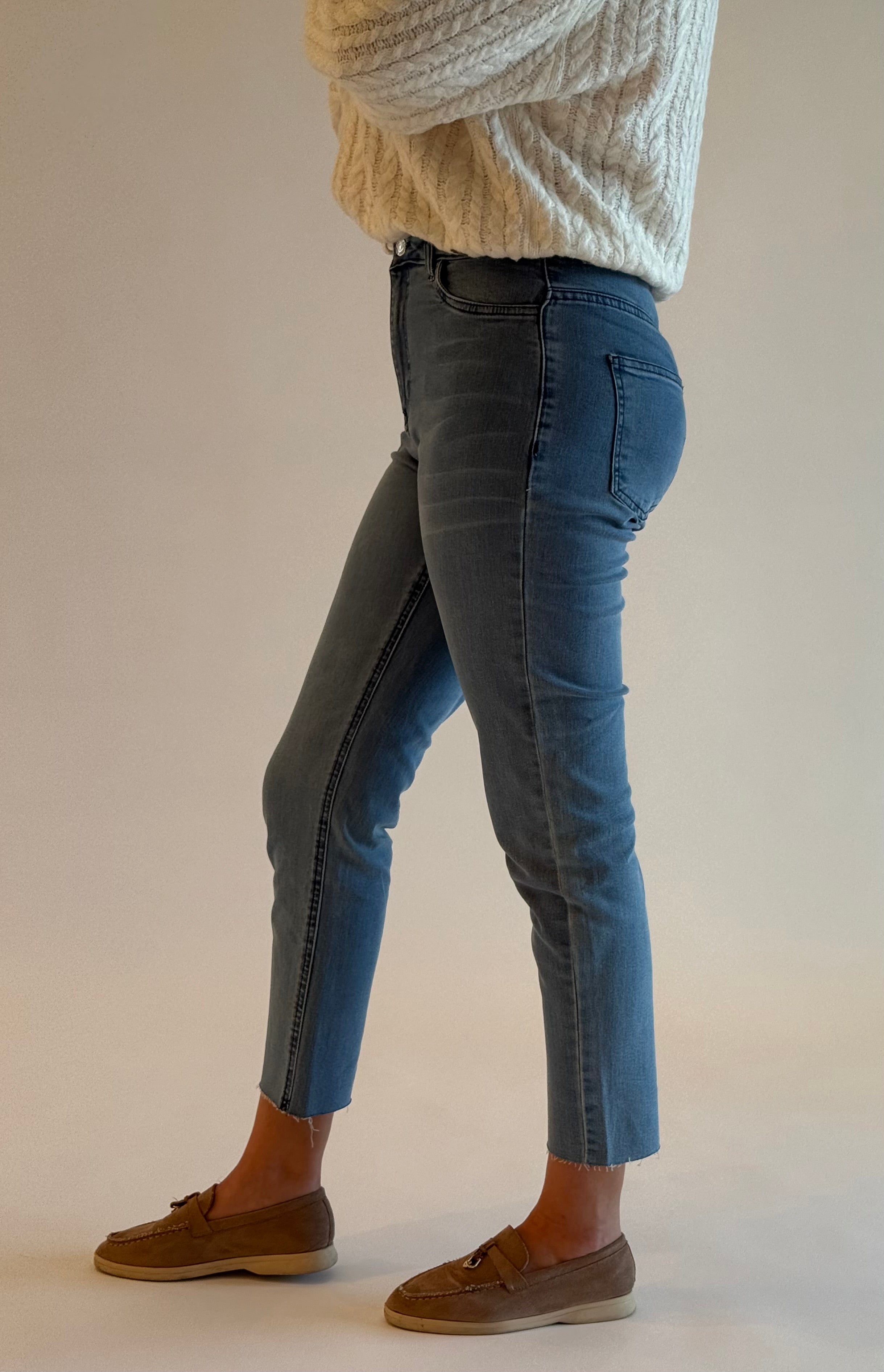 Jean Mom fit moulant taille haute