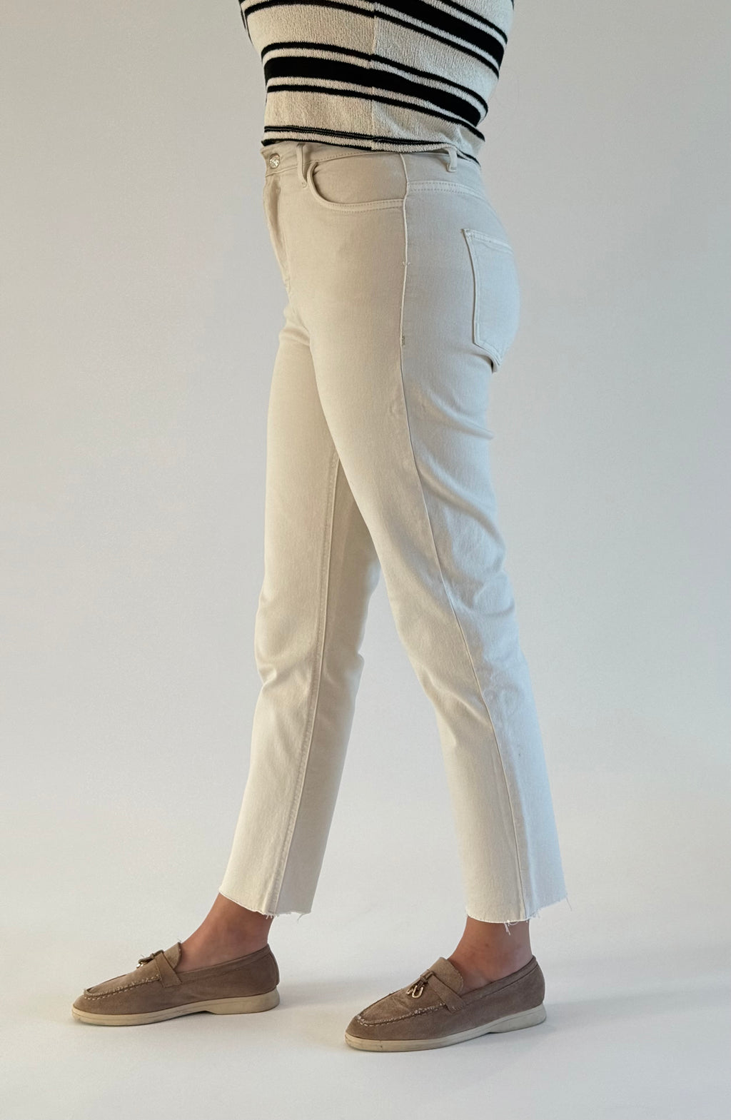 Jean Mom fit moulant taille haute