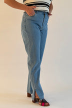 Jean straight avec fente