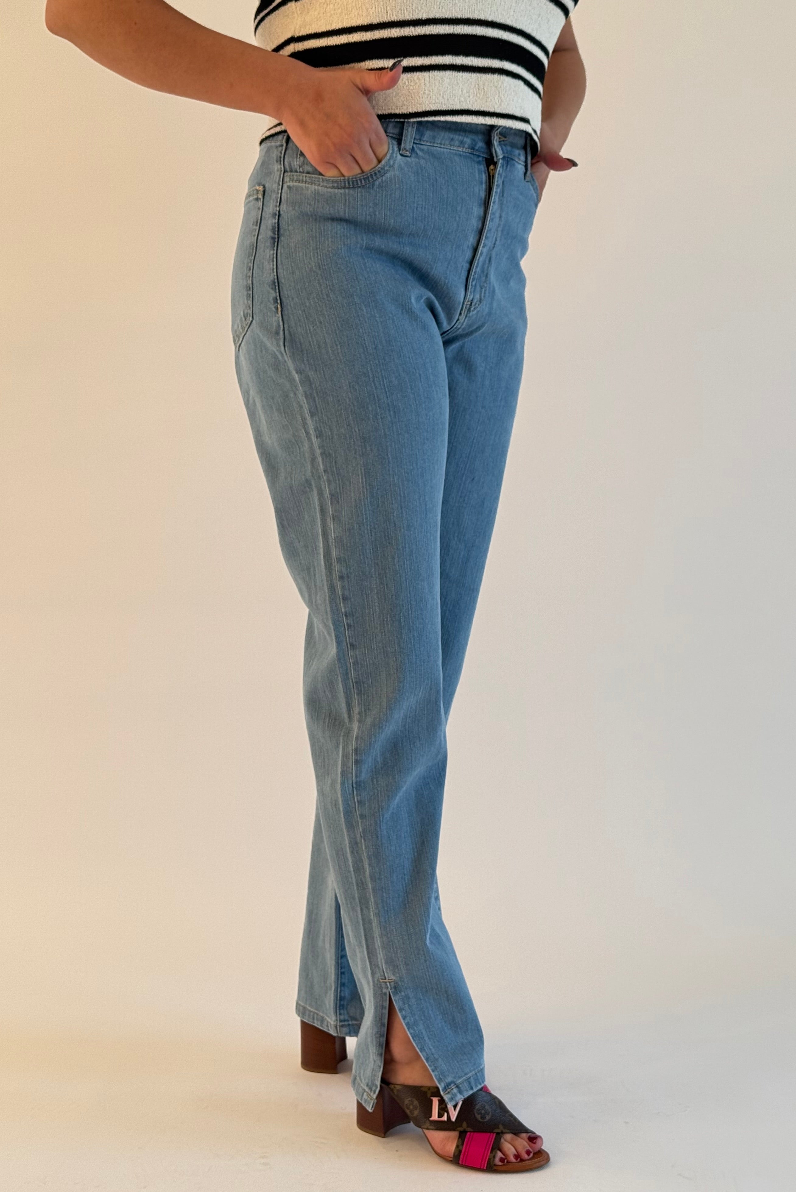 Jean straight avec fente