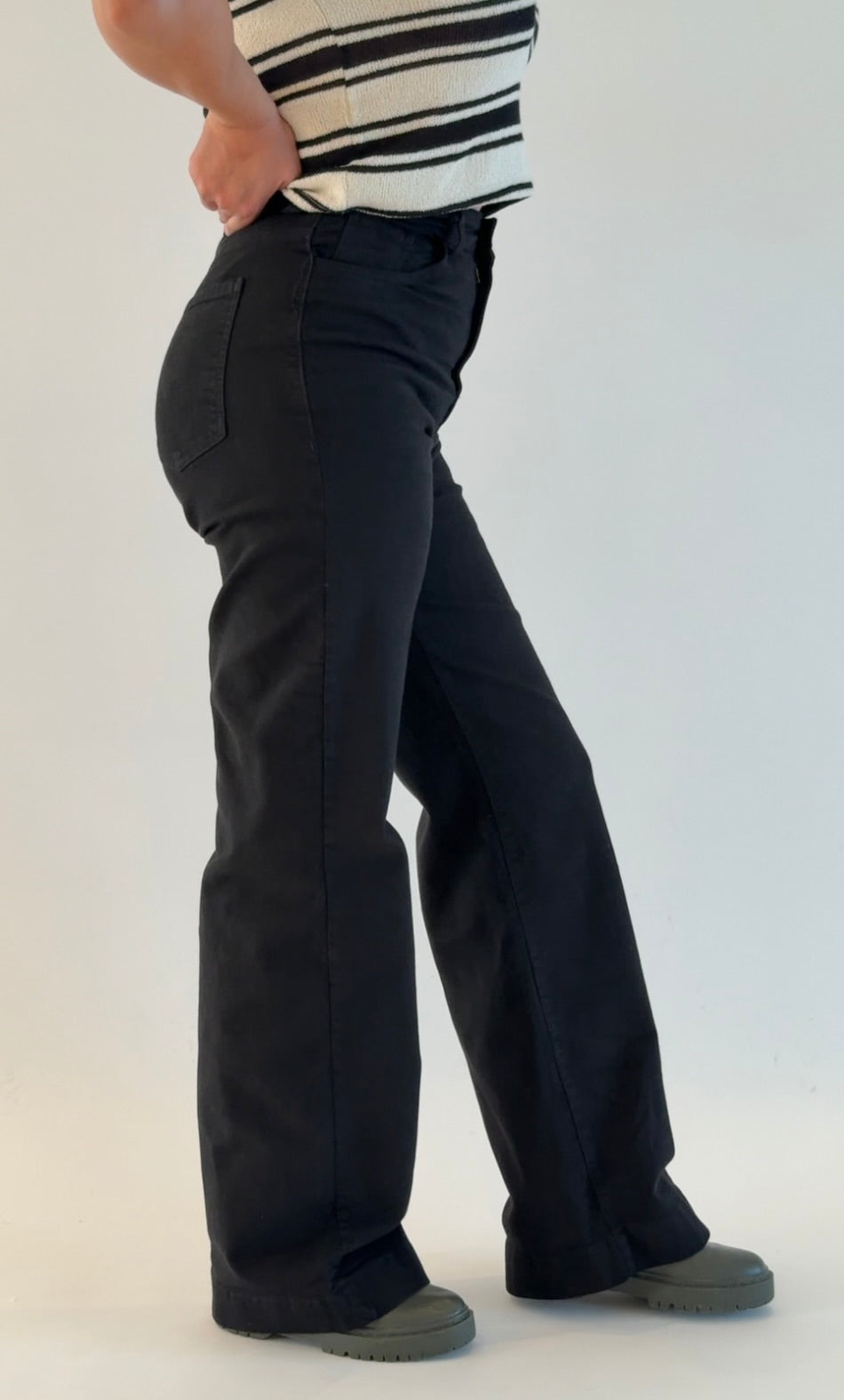 Jean Baggy Taille Haute avec Ourlet